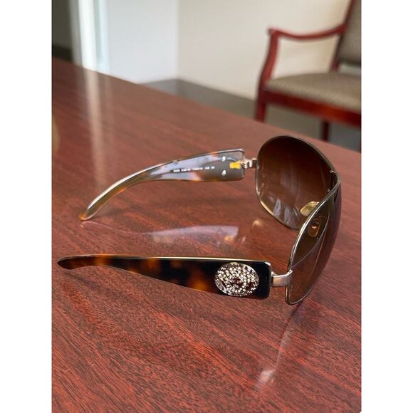 Vintage Y2K Versace 2061-B Tortoiseshell Shield Sunglasses Brown Gradient Lenses main image 7